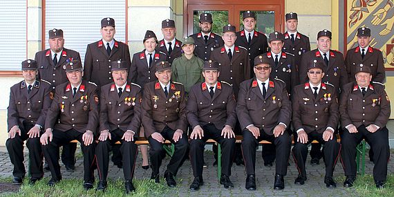 Foto zeigt die Mannschaft der Freiwilligen Feuerwehr Nickelsdorf